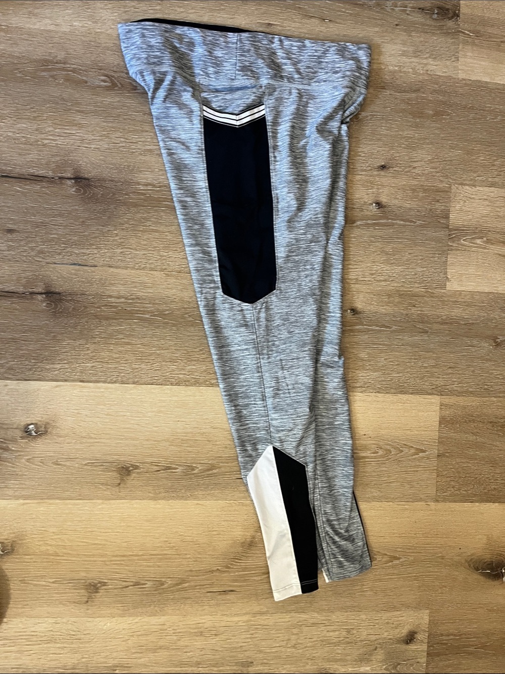 Pink Ultimate Leggings - Picture 4 of 5